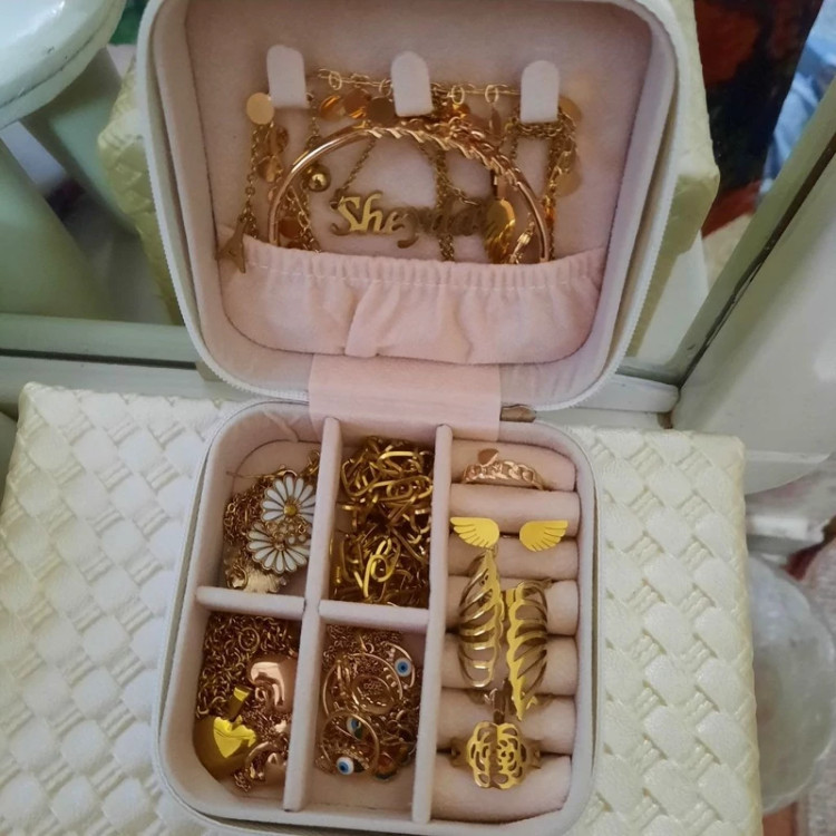 جعبه جواهرات مدل چرمی مسافرتی