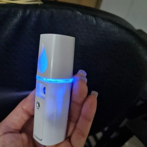 دستگاه بخور سرد و آبرسان پوست nano