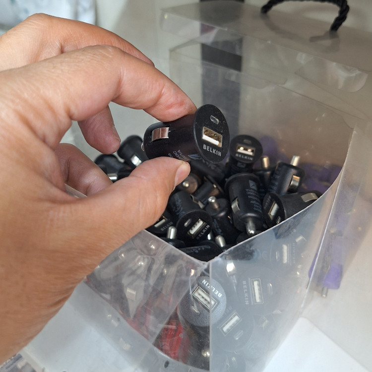 شارژر فندکی چراغ دار belkin