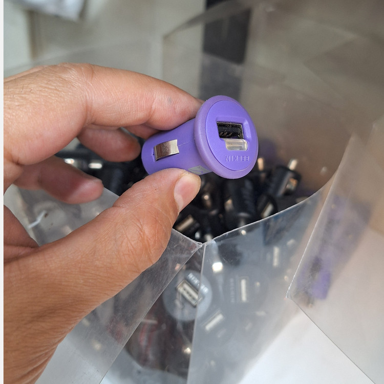 شارژر فندکی چراغ دار belkin